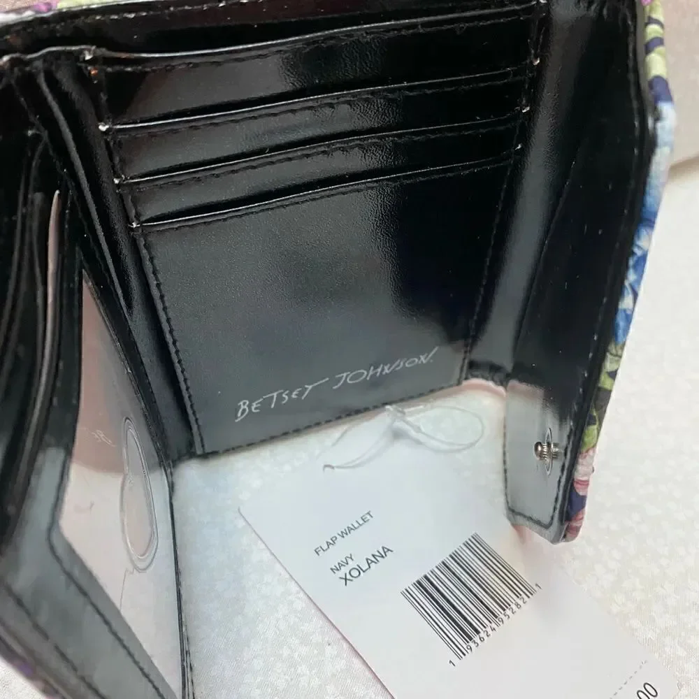 Betsey Johnson XOLANA Bi-fold Flap Wallet Navy & Floral Print Silver Logo